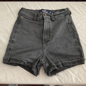 Hollister Black Jean Shorts Women’s Size 0